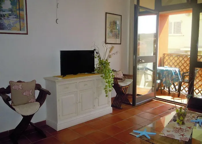 Maisonette Asfodelo 公寓 *